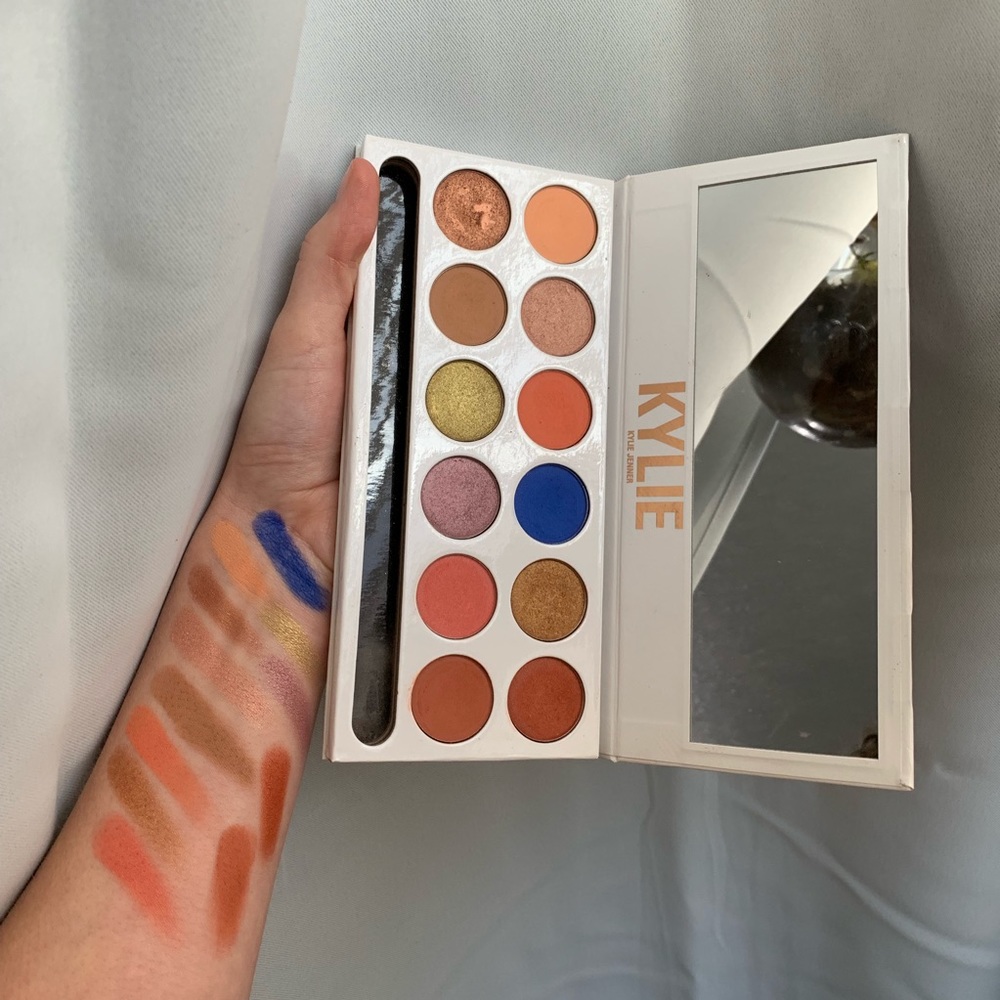 Royal Peach palette from Kylie Cosmetics